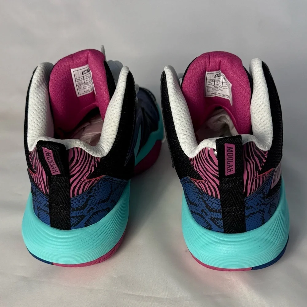 Youth girls mid basketball sneakers